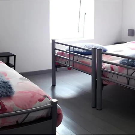 Hébergement de vacances Gîte de charme en pierre avec poêle à pellets Cerfontaine