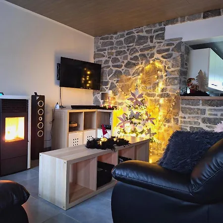 Au Chant Des Roches - Parking - Wifi - Terrasse - Familiales - 펜션